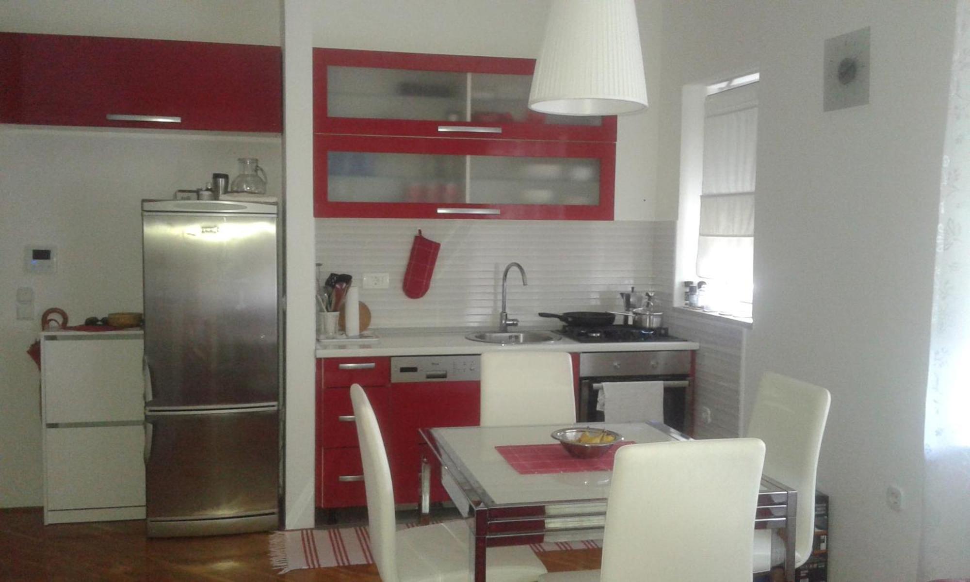 Anna Apartment *